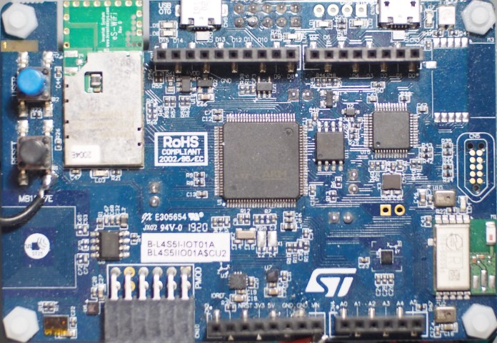 STM32L4S5 IoT Discovery board (B-L4S5I-IOT01A)